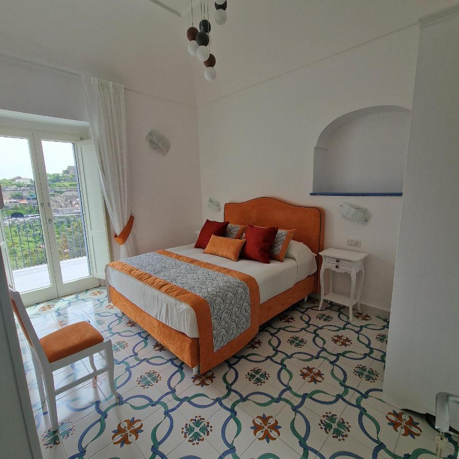 Suites In The Amalfi Coast - Guesthouse With Terrace Near Amalfi - Breathtaking View Of Ravello Scala Luaran gambar