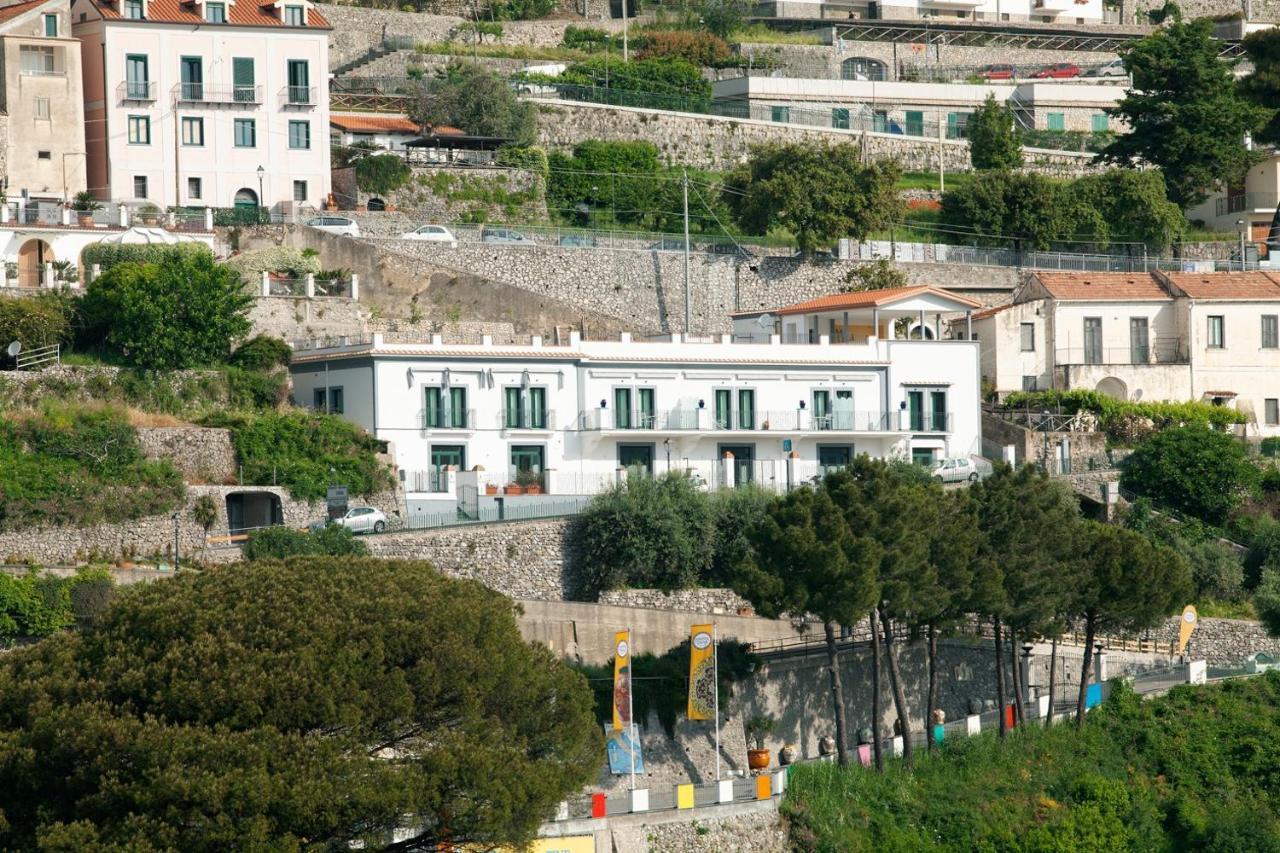 Suites In The Amalfi Coast - Guesthouse With Terrace Near Amalfi - Breathtaking View Of Ravello Scala Luaran gambar