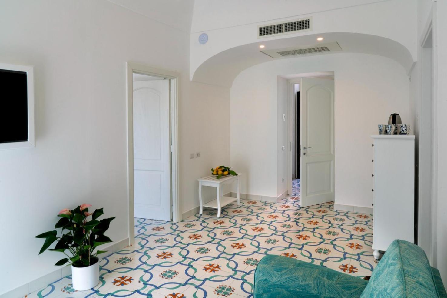 Suites In The Amalfi Coast - Guesthouse With Terrace Near Amalfi - Breathtaking View Of Ravello Scala Luaran gambar