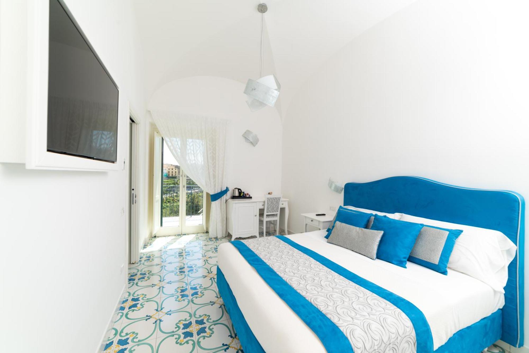 Suites In The Amalfi Coast - Guesthouse With Terrace Near Amalfi - Breathtaking View Of Ravello Scala Luaran gambar