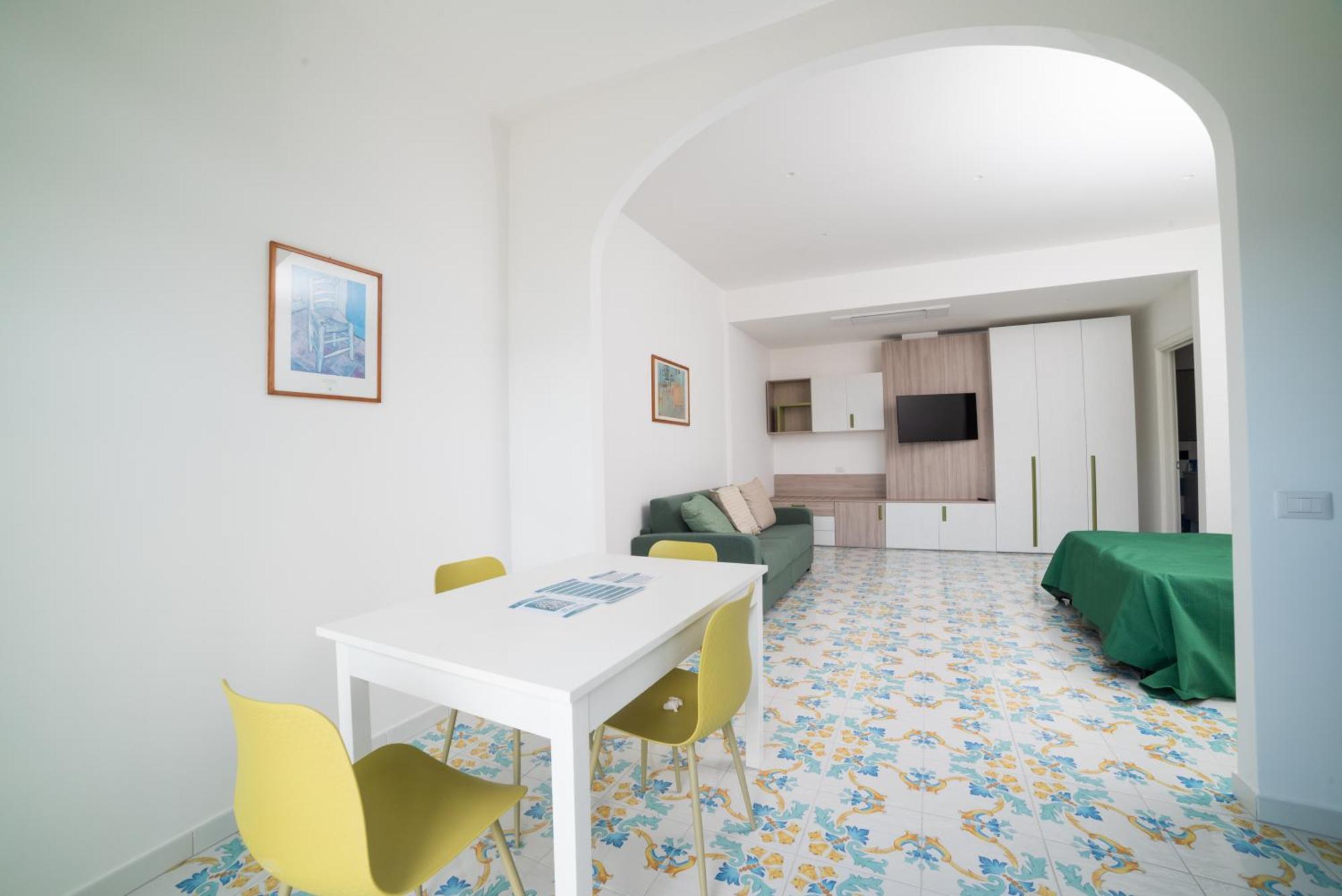 Suites In The Amalfi Coast - Guesthouse With Terrace Near Amalfi - Breathtaking View Of Ravello Scala Luaran gambar