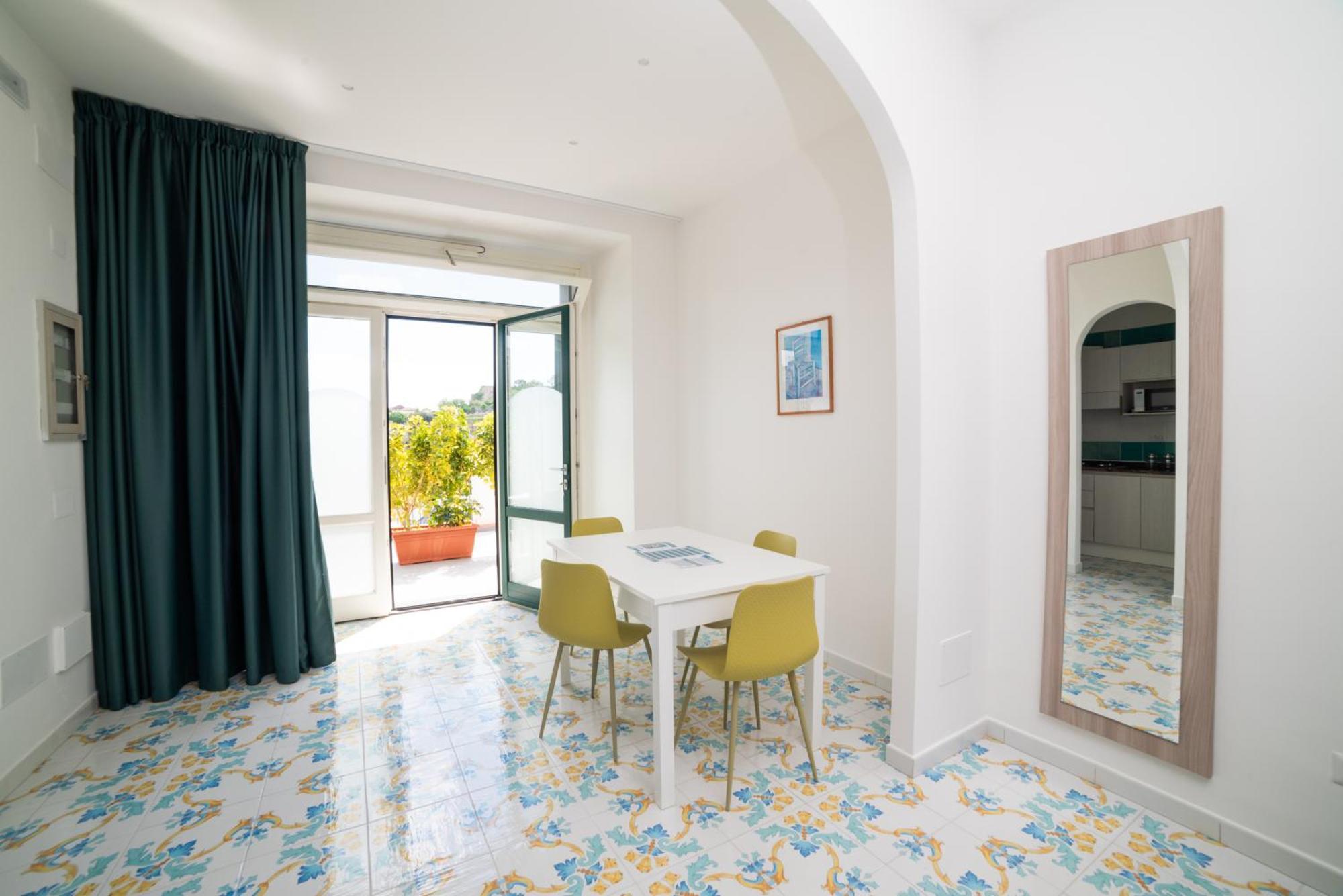 Suites In The Amalfi Coast - Guesthouse With Terrace Near Amalfi - Breathtaking View Of Ravello Scala Luaran gambar